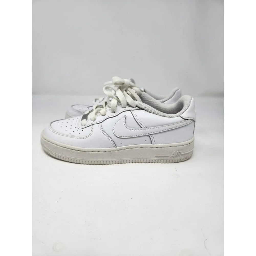 Nike Air Force 1 Boys Youth 5.5Y Triple White Swoosh Casual AF1 DH2920-111